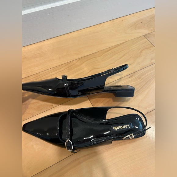Larroude Ines Flat in Black Patent (Size 8) - Picture 8 of 11
